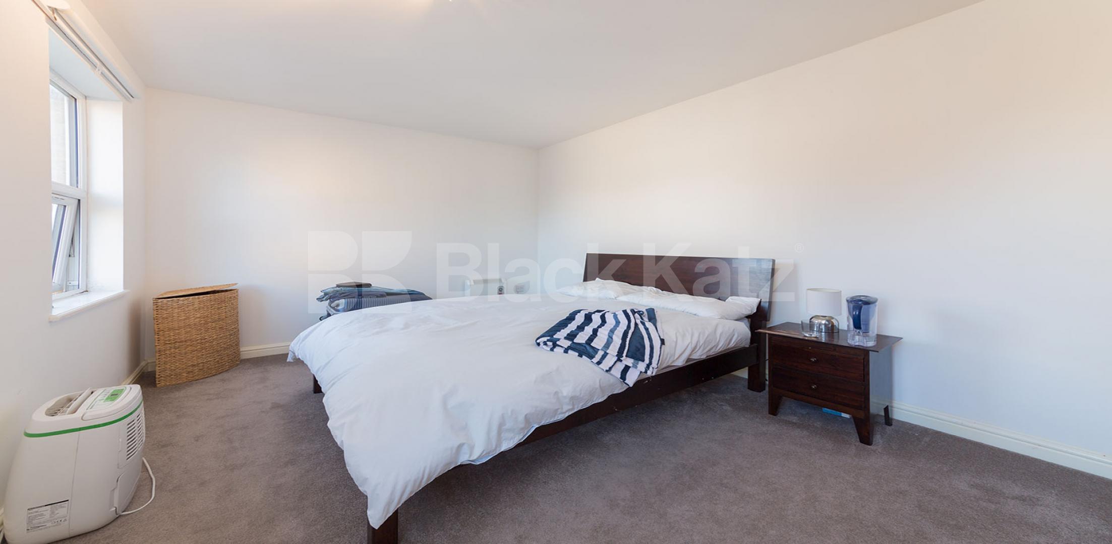 			1 Bedroom, 1 bath, 1 reception Apartment			 Springdale Road, NEWINGTON GREEN-STOKE NEWINGTON